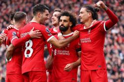 开云APP-利物浦主场不敌对手，遭遇两连败