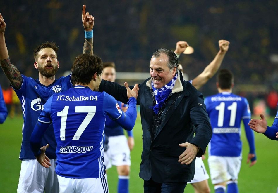 沙尔克04险胜榜首球队，夺得宝贵三分