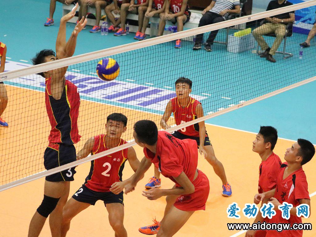 球员表现出色,领队指挥娴熟取胜 球员表现出色,领队指挥娴熟取胜