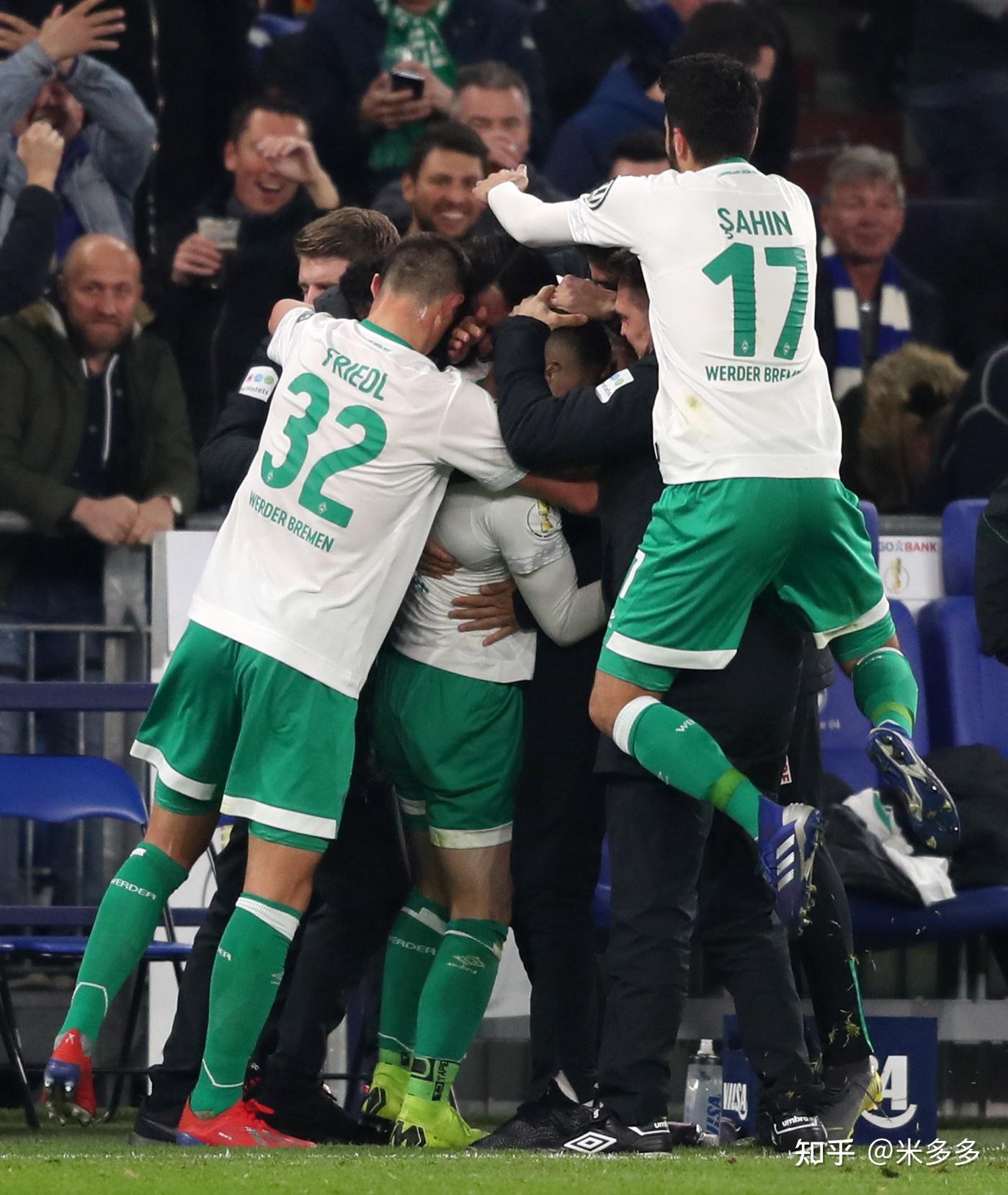 包含不莱梅客场失利，德甲排名下滑的词条