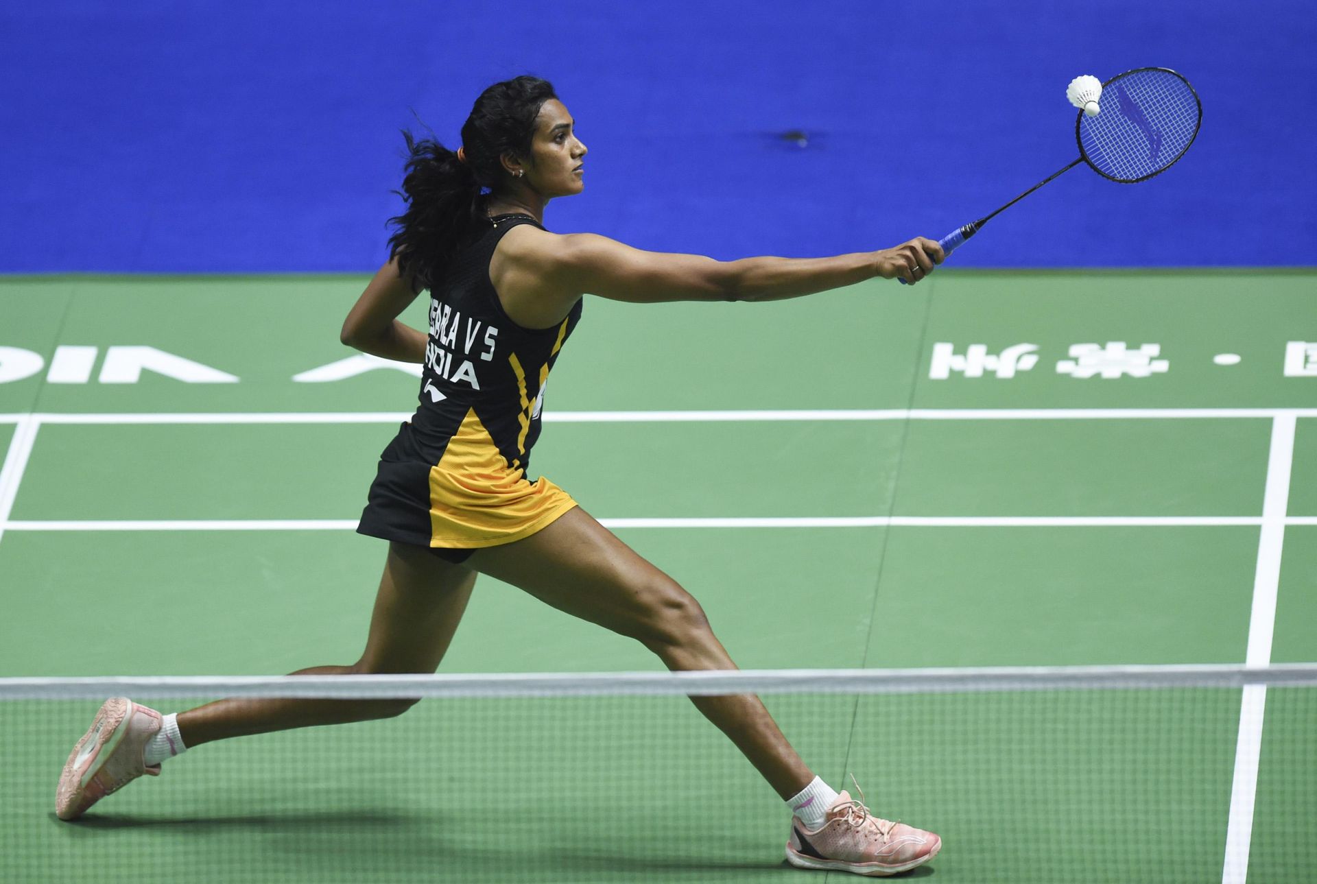 关于日本羽毛球队逆转丹麦羽毛球队,辛杜爆发神勇的信息 关于日本羽毛球队逆转丹麦羽毛球队,辛杜爆发神勇的信息