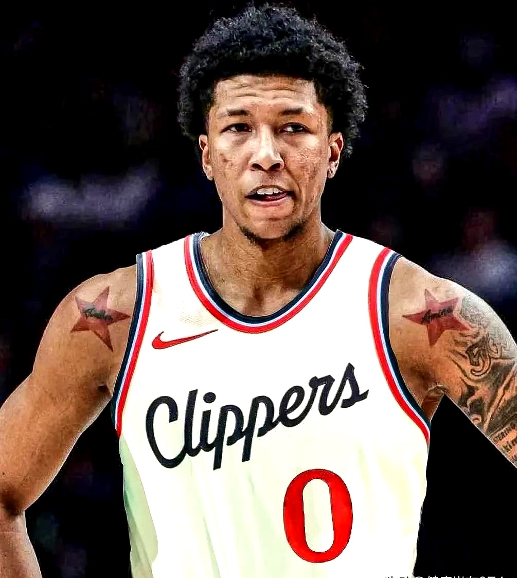 包含雄鹿血洗美国男篮,波特一己之力扛起全队的词条 包含雄鹿血洗美国男篮,波特一己之力扛起全队的词条