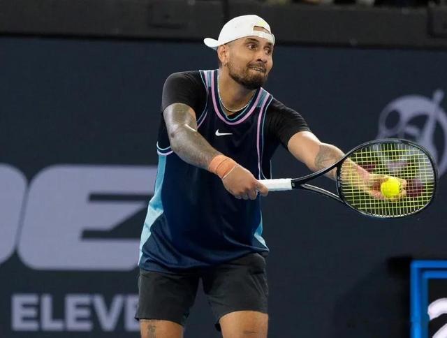 欧洲网球队鏖战世界网球队,克耶高斯爆发神勇的简单介绍 欧洲网球队鏖战世界网球队,克耶高斯爆发神勇的简单介绍