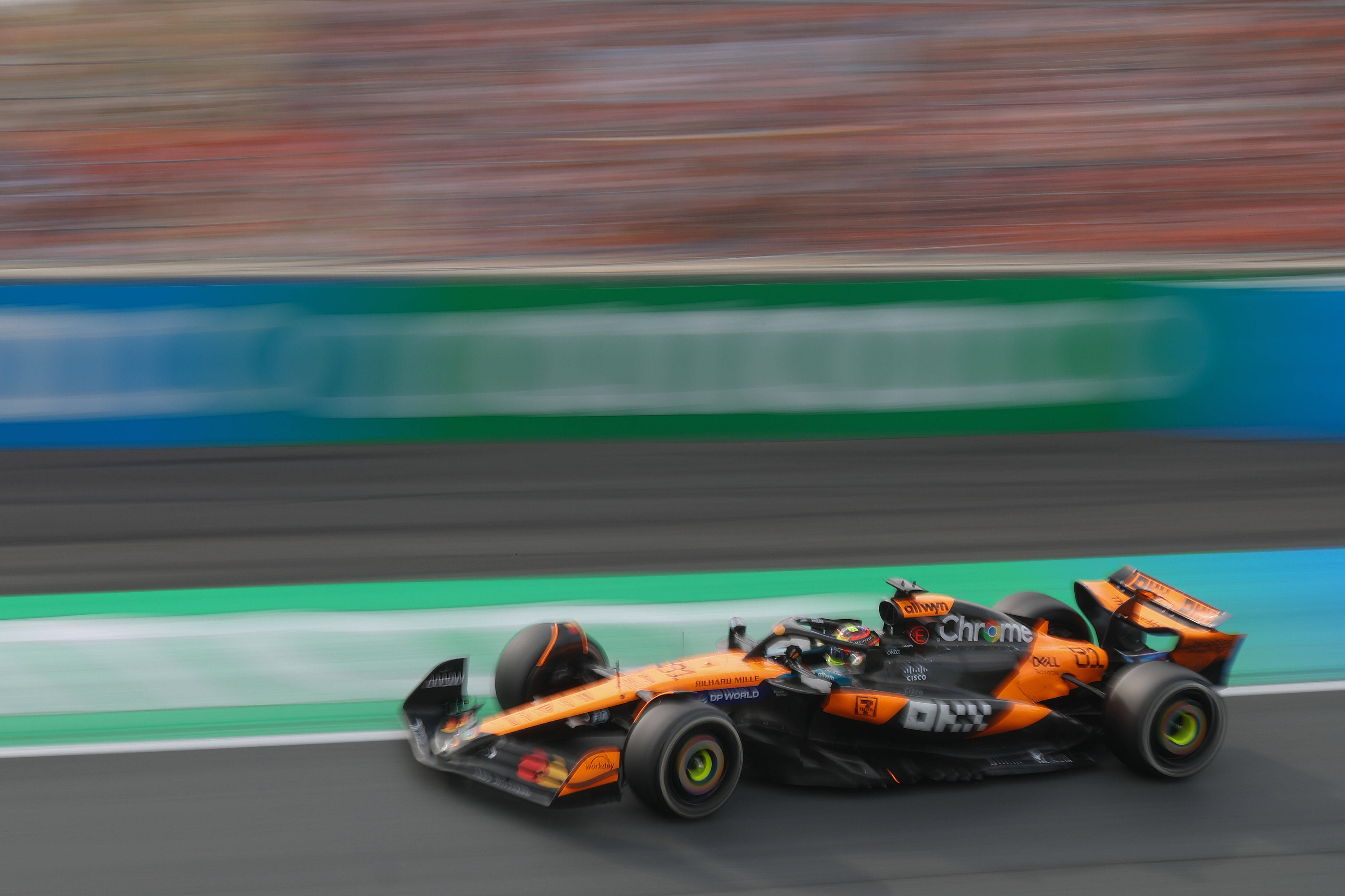 包含红牛车队绝杀威廉姆斯，皮亚斯特里关键制胜的词条